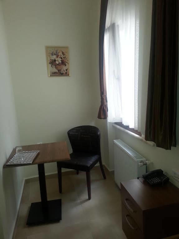 Rio Hotel 2*